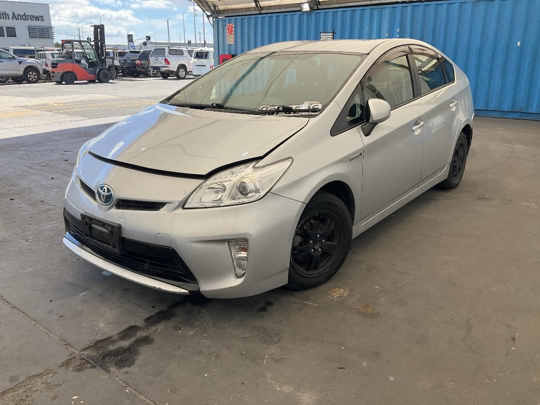 Photo '6' of Toyota Prius