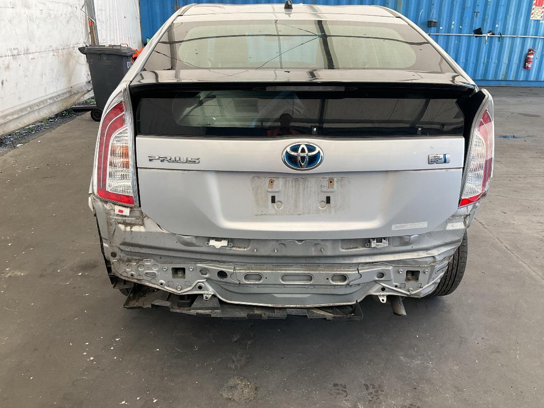 Photo '12' of Toyota Prius