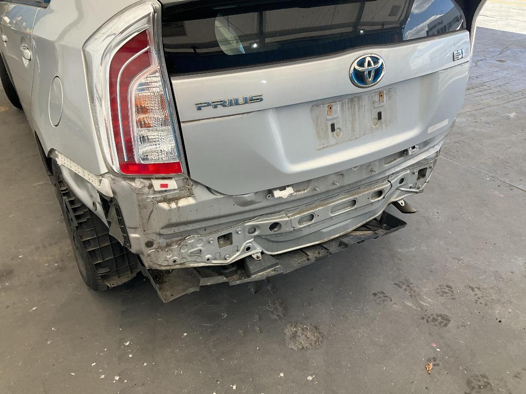 Photo '11' of Toyota Prius