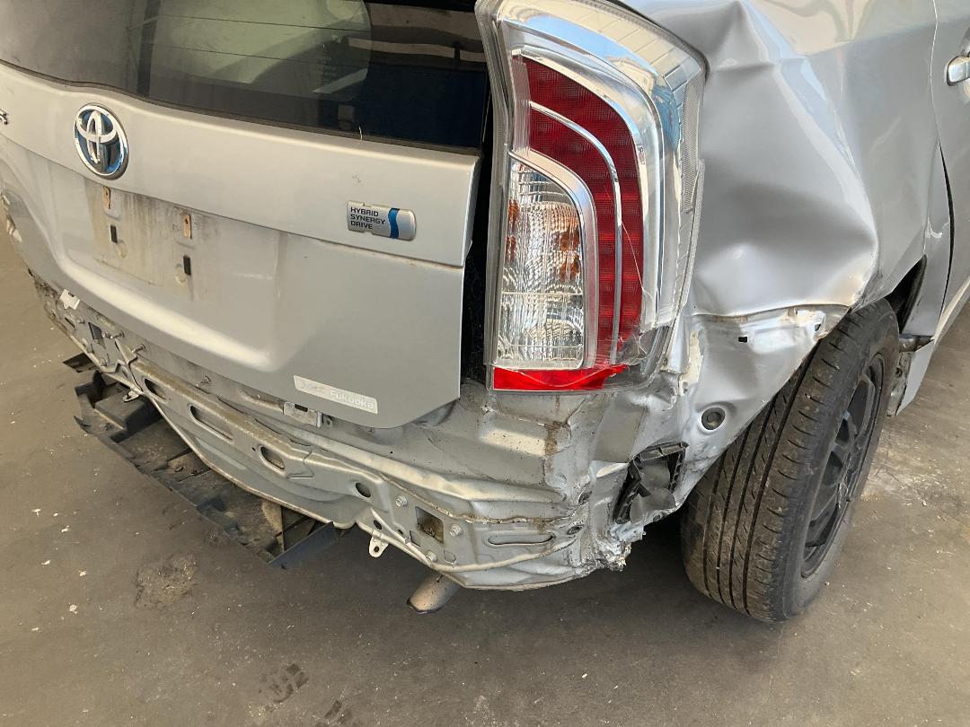 Photo '13' of Toyota Prius