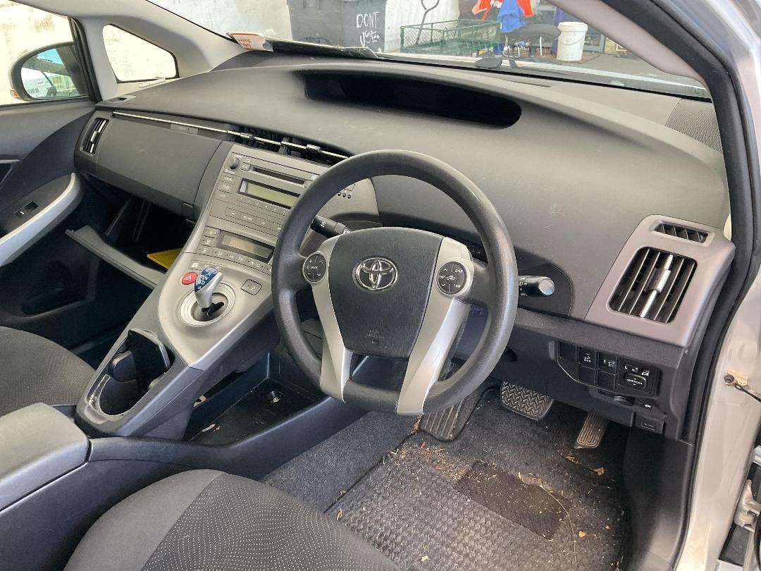 Photo '22' of Toyota Prius