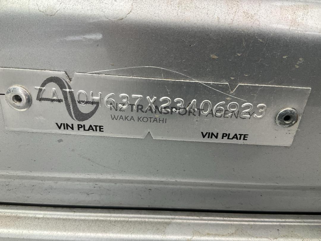 Photo '28' of Toyota Prius