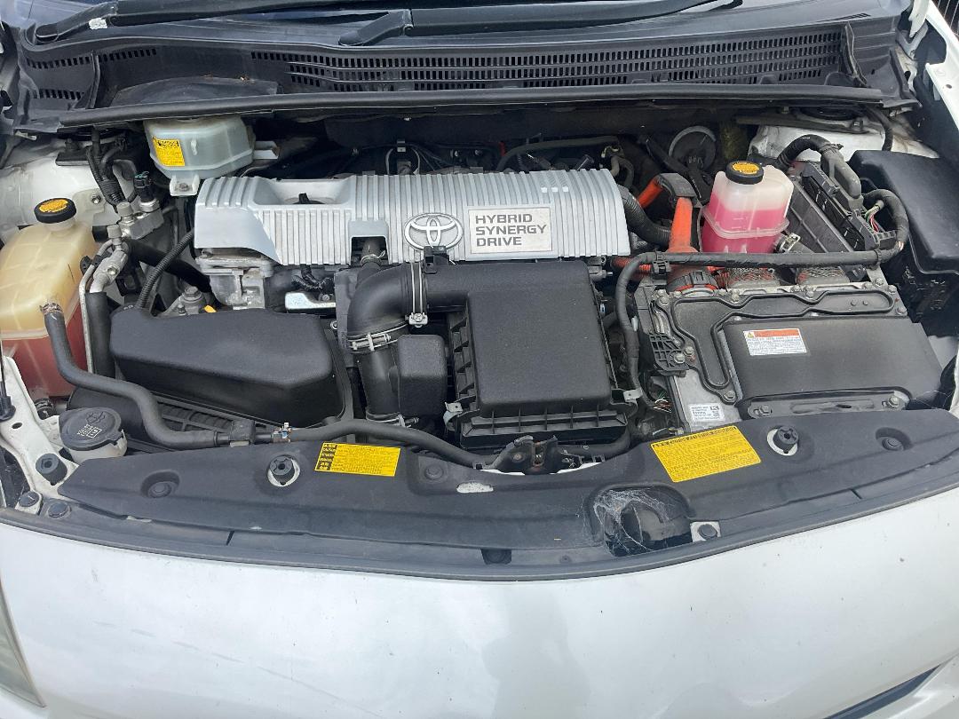 Photo '7' of Toyota Prius Hybrid Photo '7' of Toyota Prius Hybrid