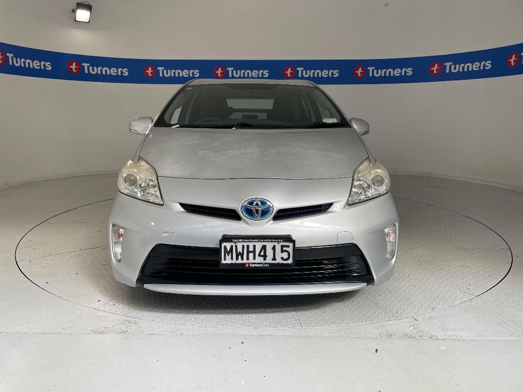 Photo '2' of Toyota Prius