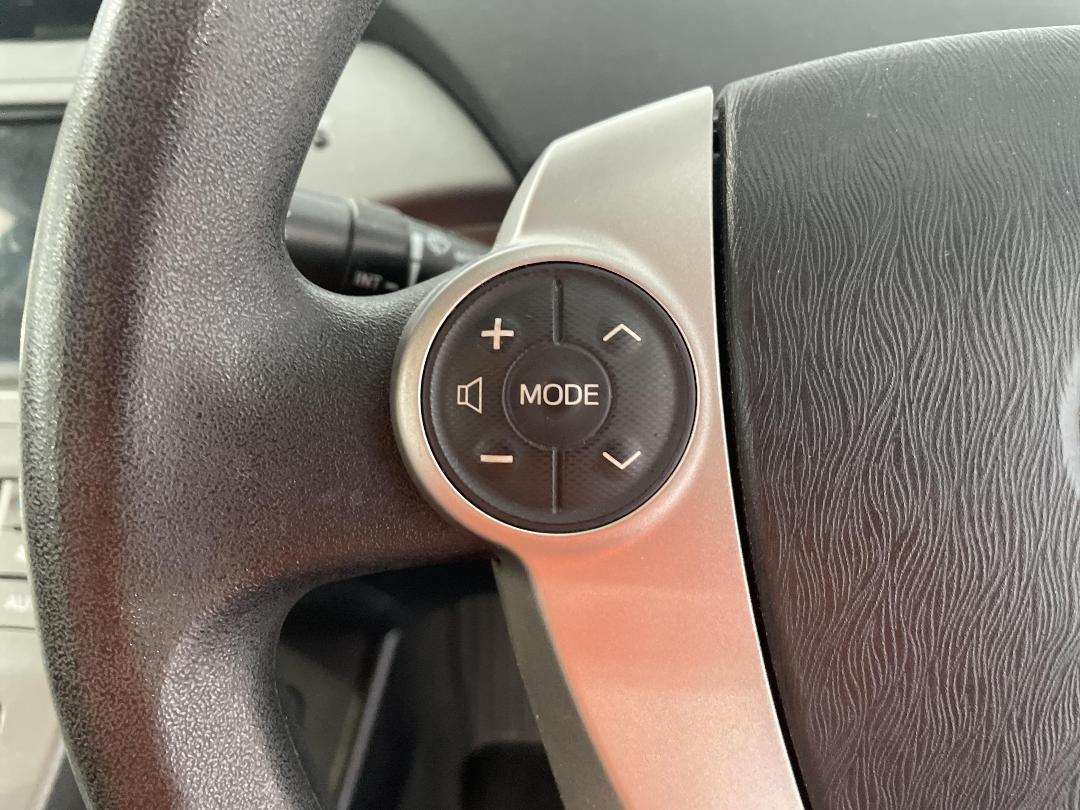 Photo '26' of Toyota Prius