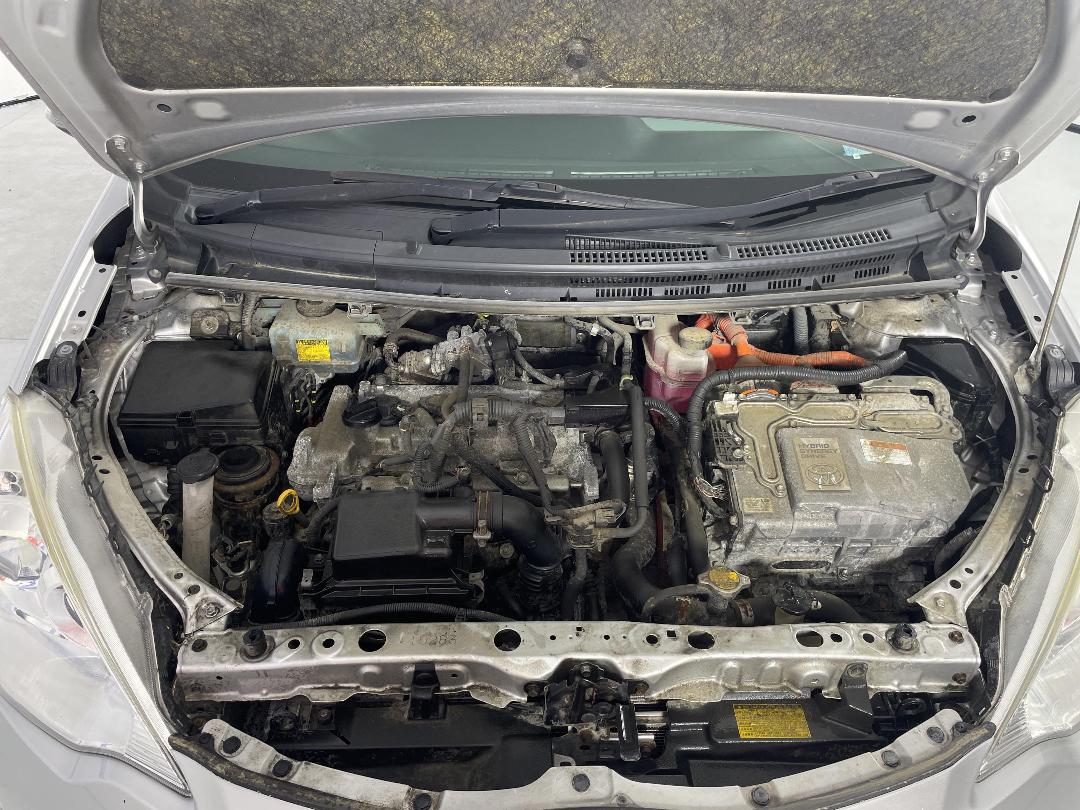 Photo '13' of Toyota Prius C Photo '13' of Toyota Prius C