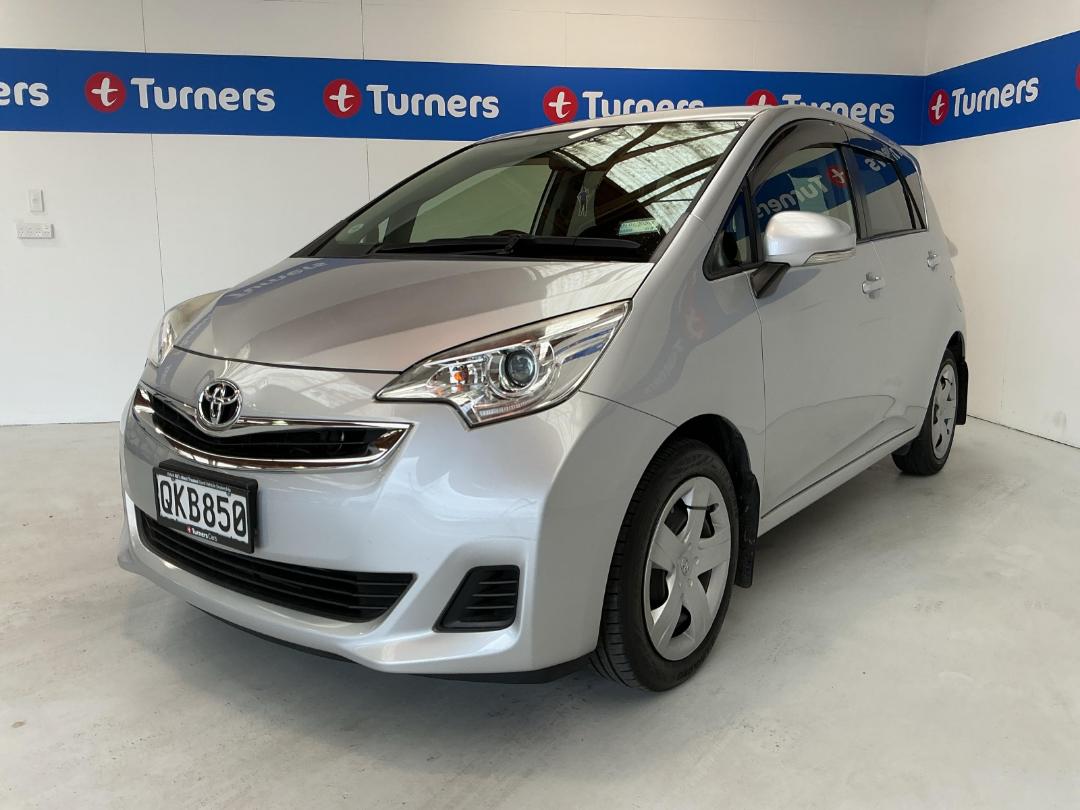 Photo '4' of Toyota Ractis