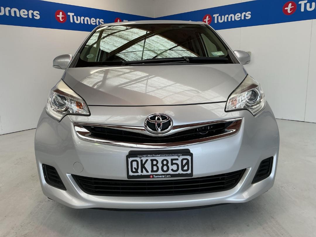 Photo '2' of Toyota Ractis