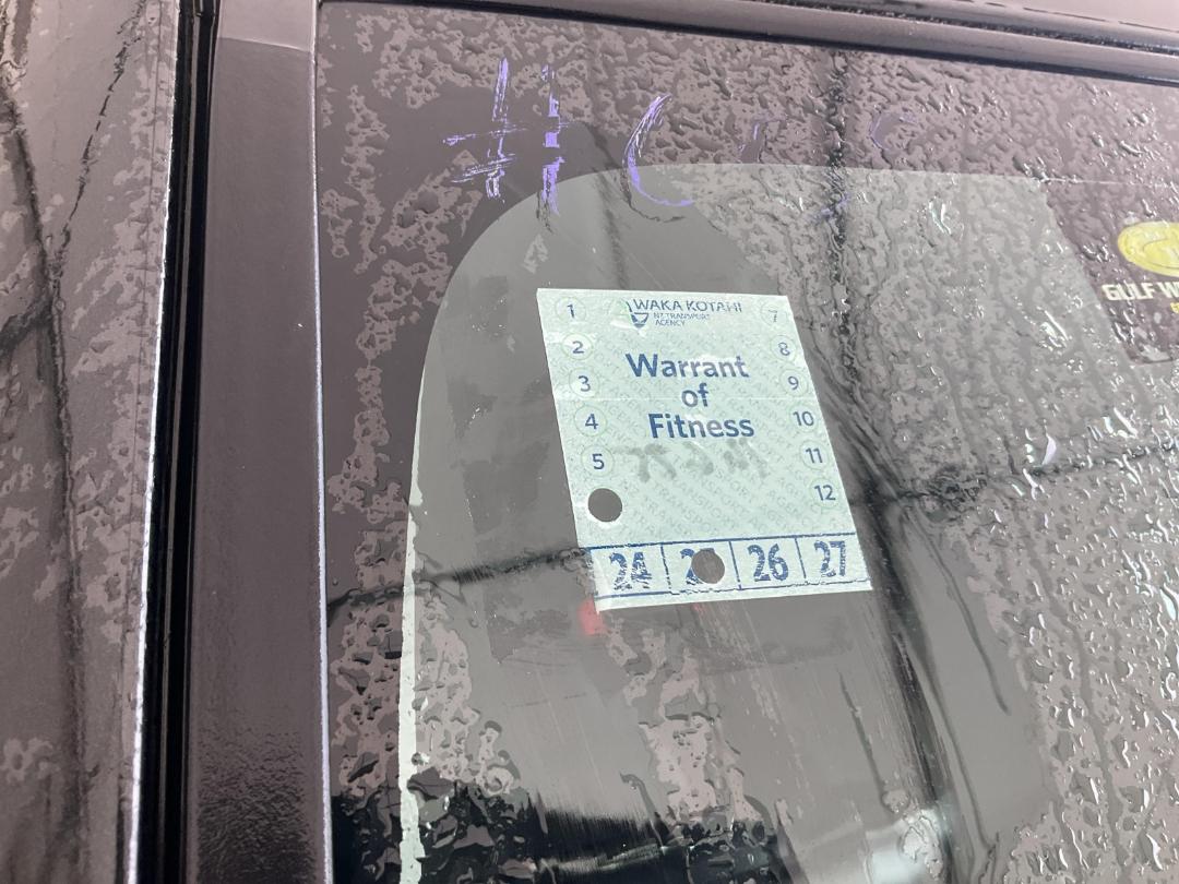 Photo '9' of Toyota Ractis Photo '9' of Toyota Ractis