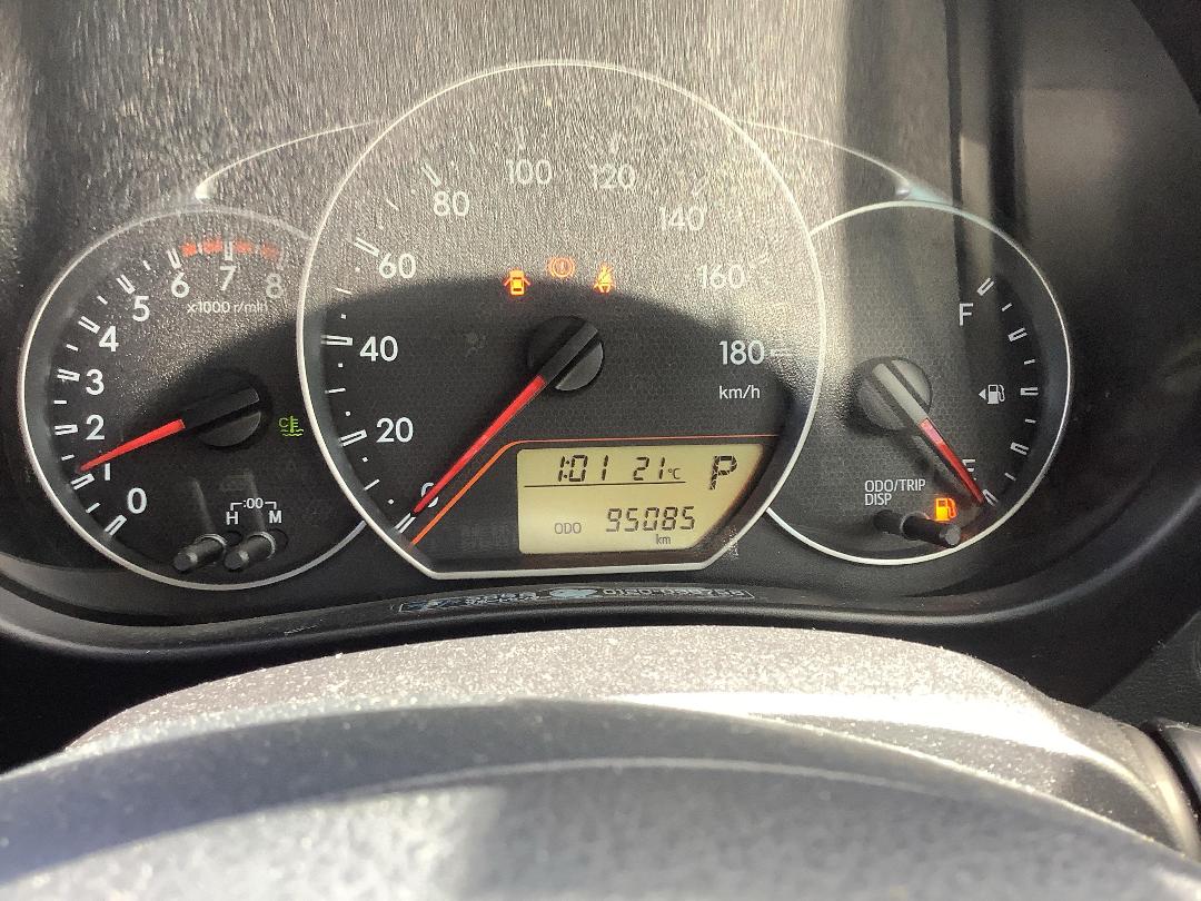 Photo '13' of Toyota Ractis Photo '13' of Toyota Ractis