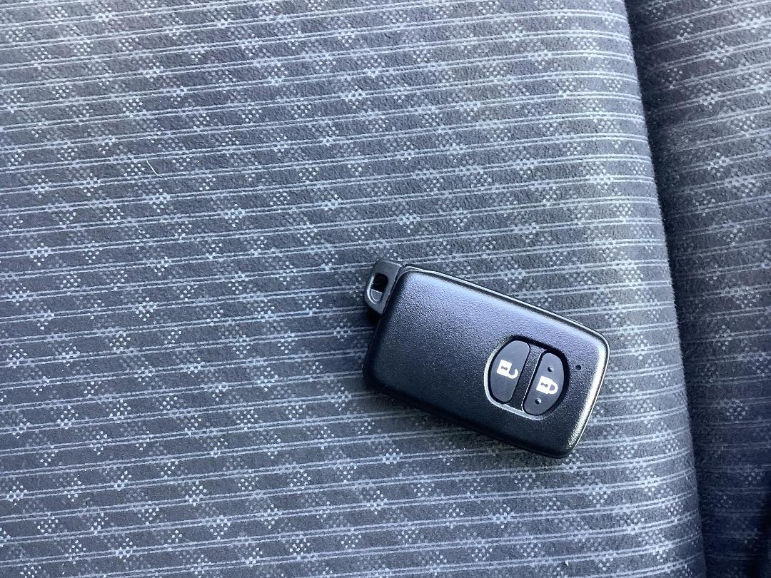 Photo '14' of Toyota Ractis Photo '14' of Toyota Ractis