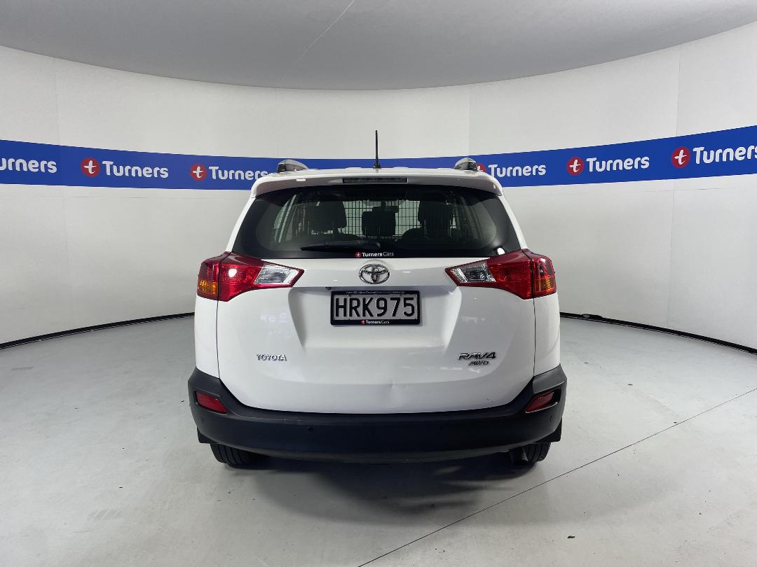 Photo '6' of Toyota Rav4