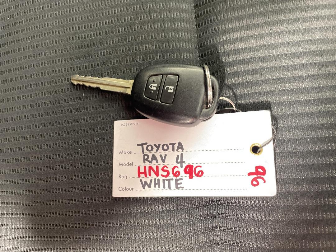 Photo '22' of Toyota Rav4