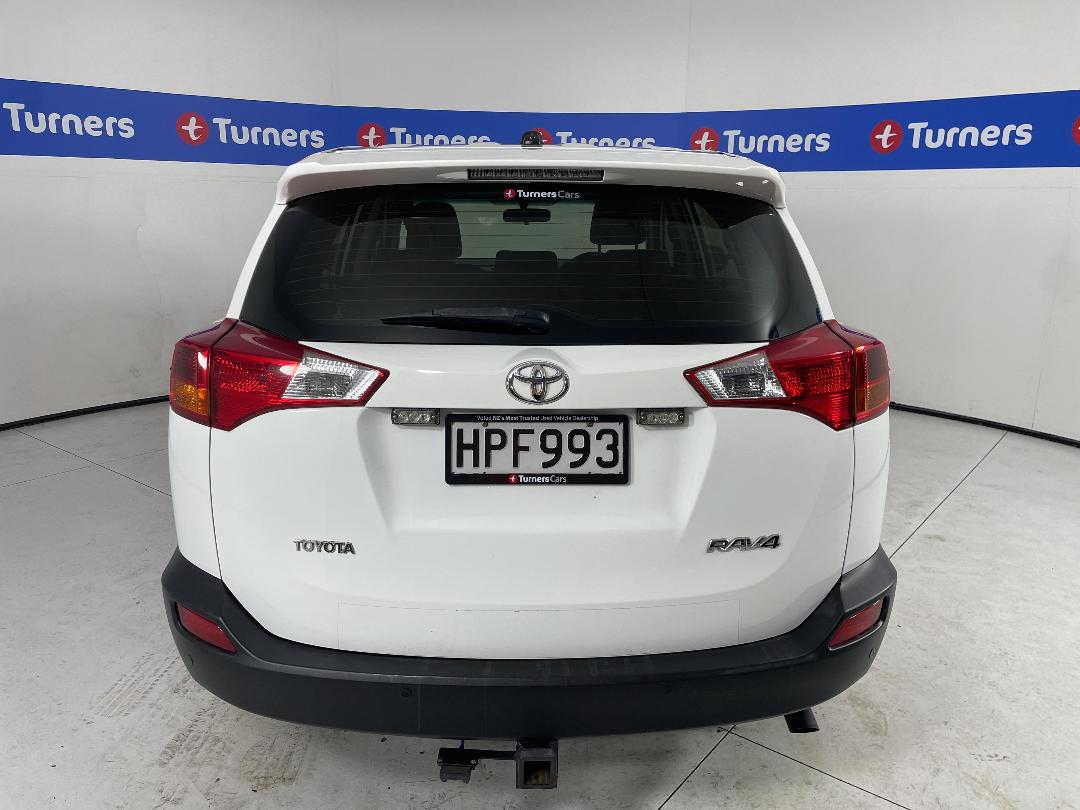 Photo '6' of Toyota Rav4