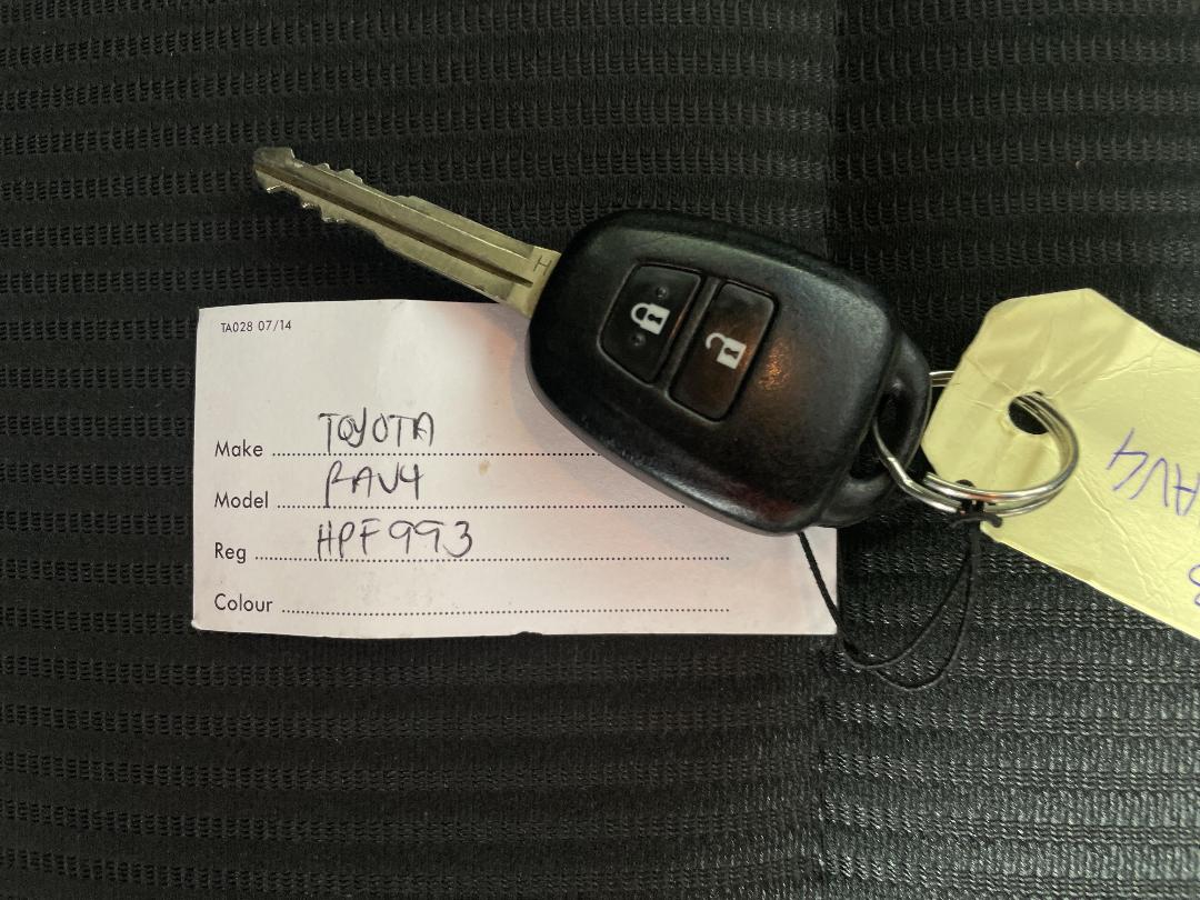 Photo '22' of Toyota Rav4