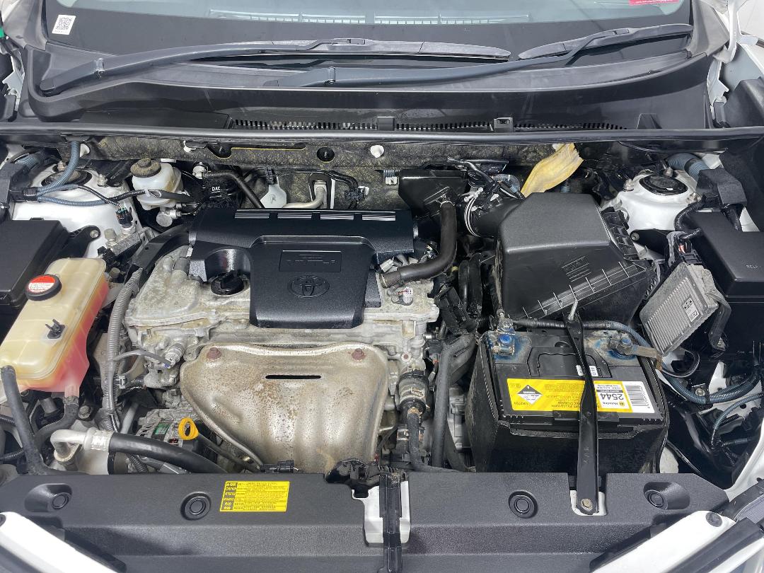 Photo '13' of Toyota Rav4