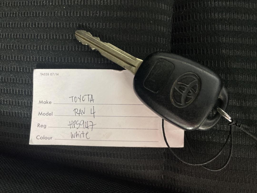 Photo '22' of Toyota Rav4