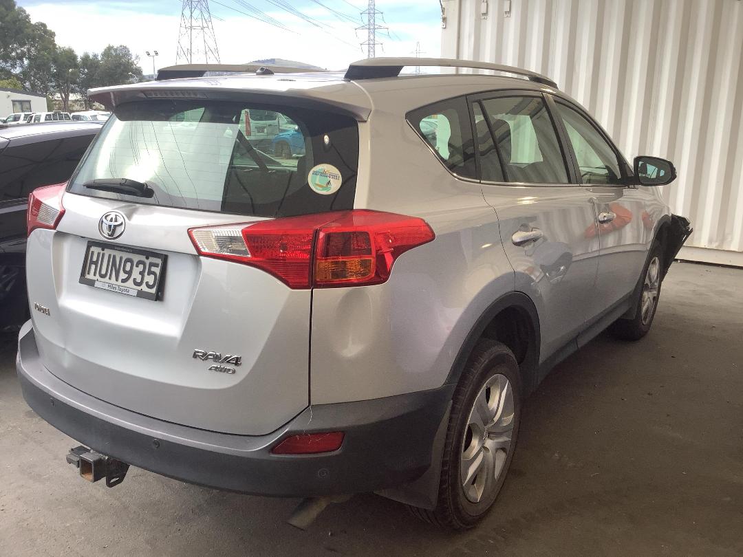 Photo '7' of Toyota Rav4 GX SUV Photo '7' of Toyota Rav4 GX SUV