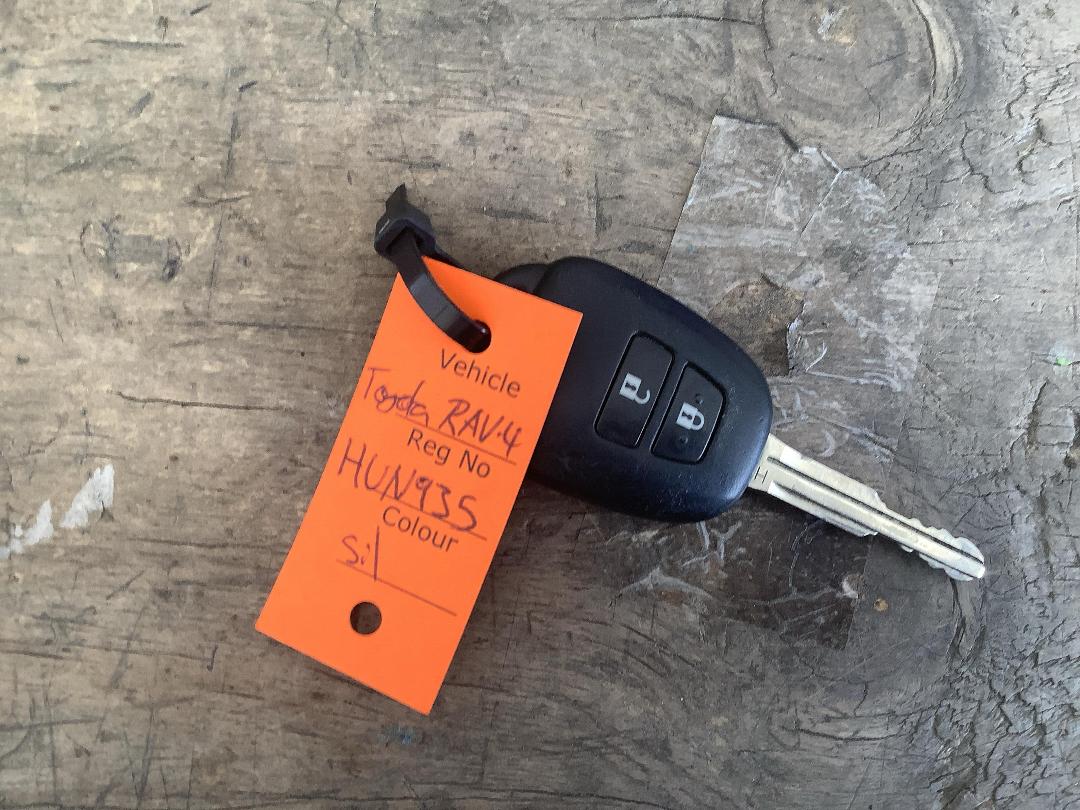 Photo '22' of Toyota Rav4 GX SUV Photo '22' of Toyota Rav4 GX SUV