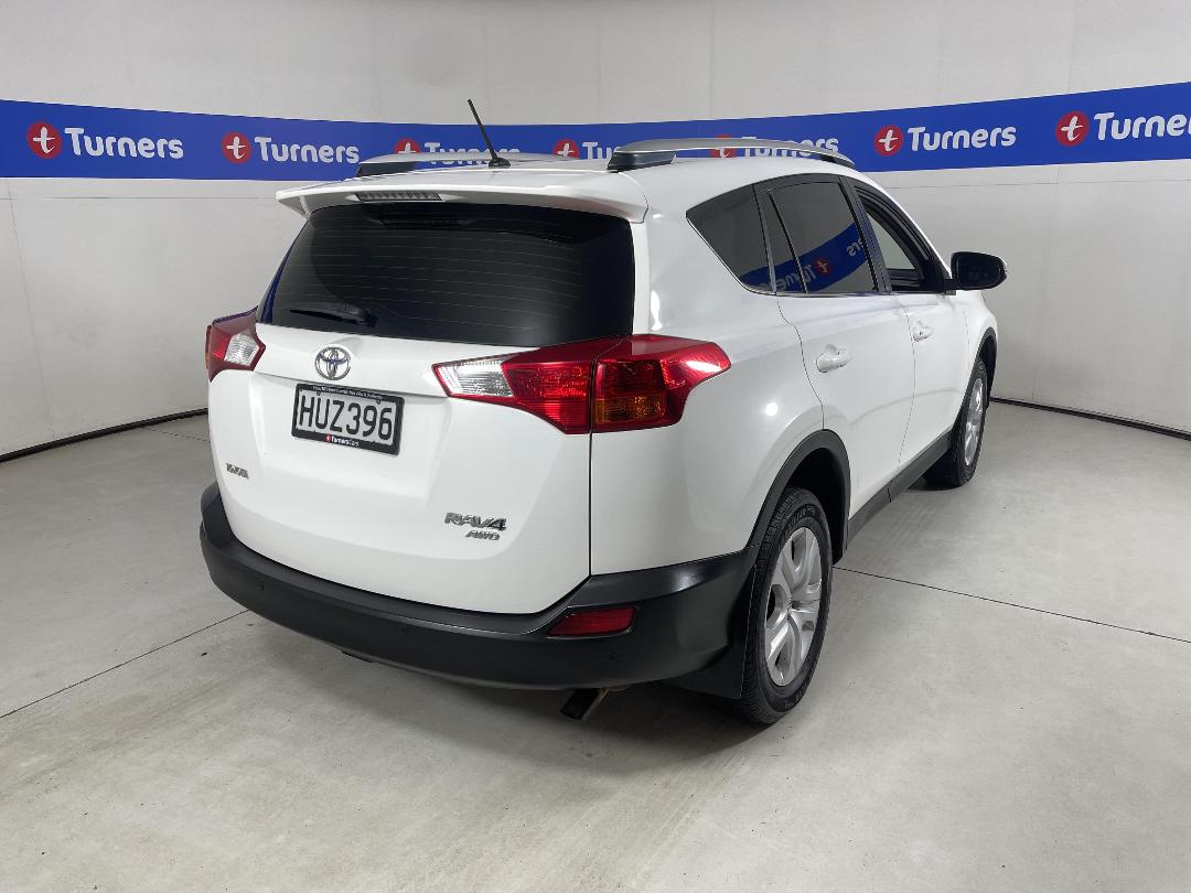 Photo '7' of Toyota Rav4