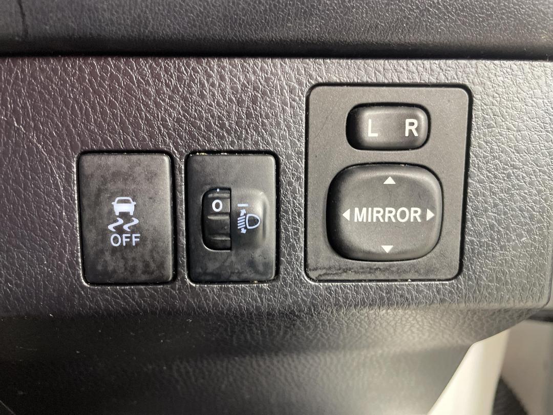 Photo '24' of Toyota Rav4