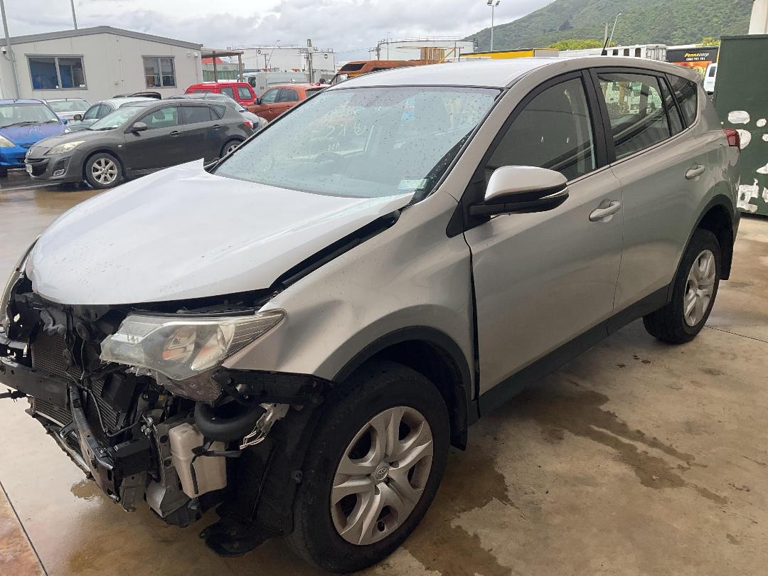 Photo '2' of Toyota Rav4 GX SUV