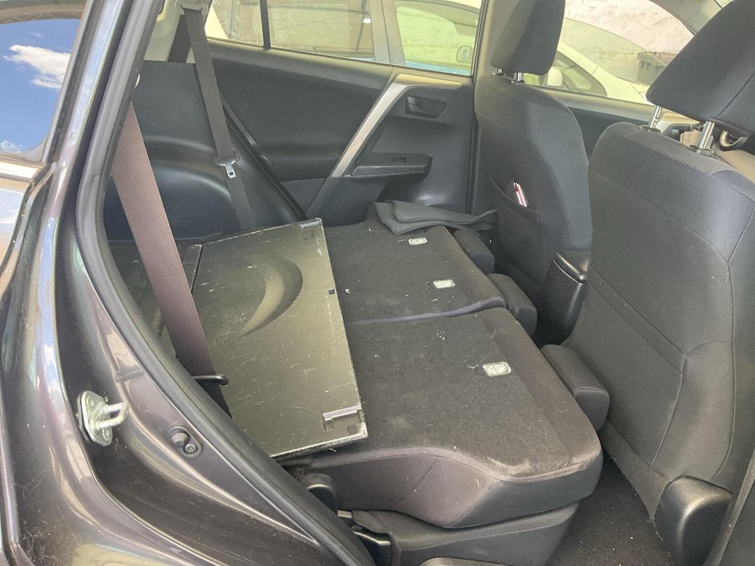 Photo '7' of Toyota Rav4 GX SUV