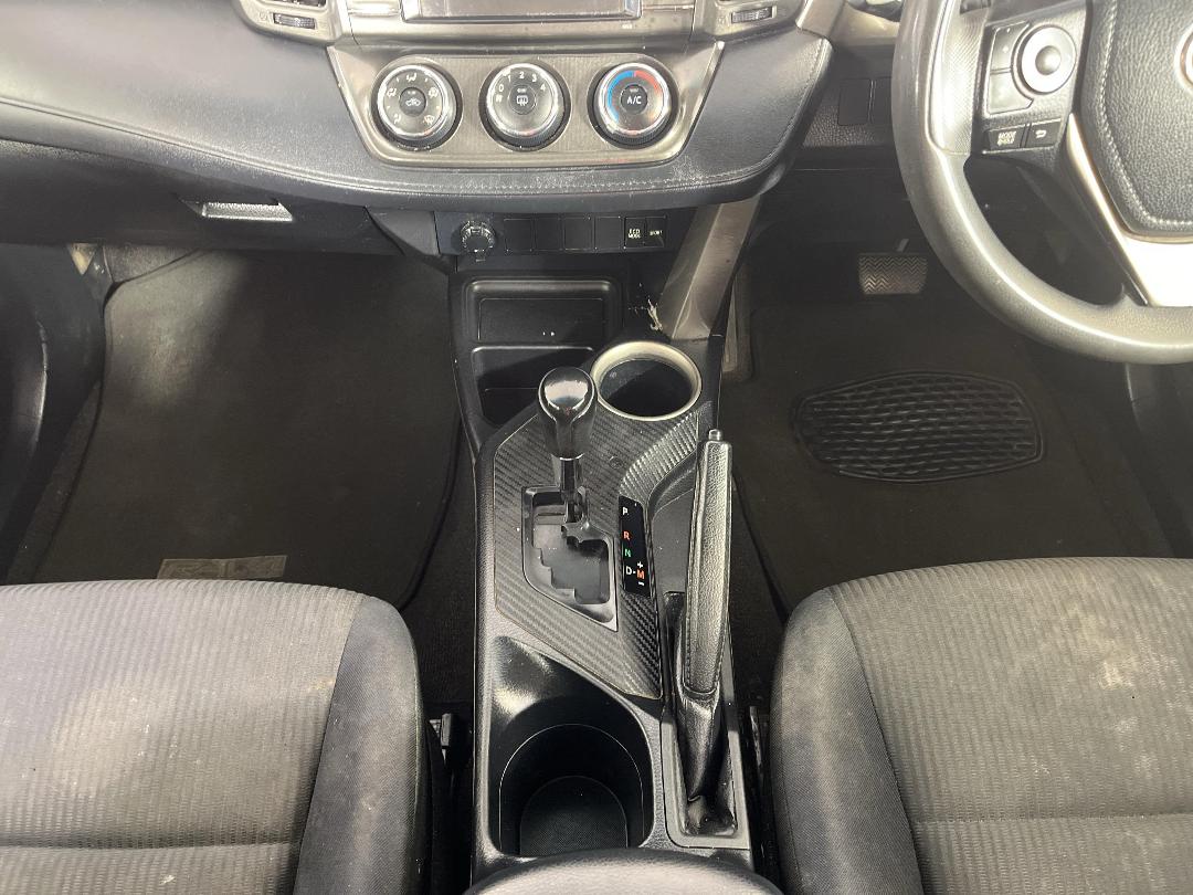 Photo '18' of Toyota Rav4 Photo '18' of Toyota Rav4