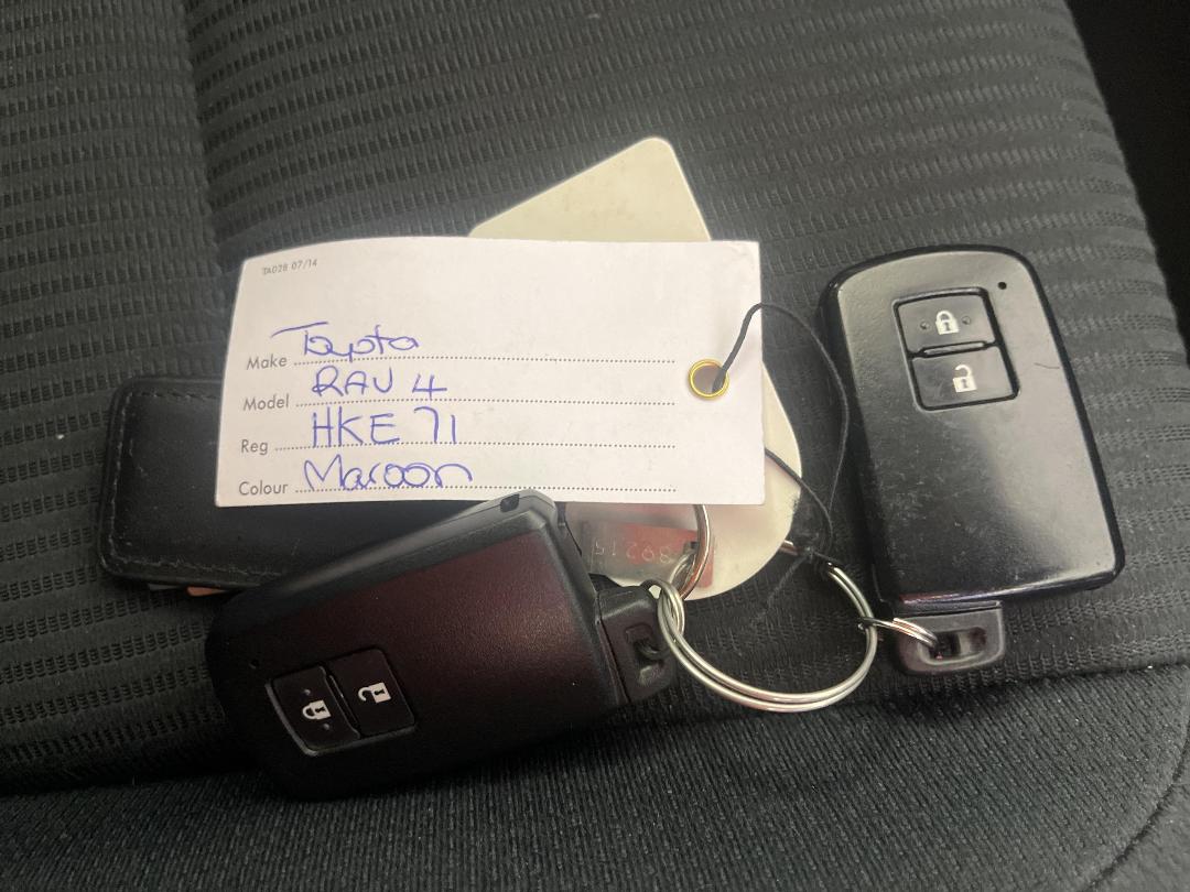 Photo '22' of Toyota Rav4