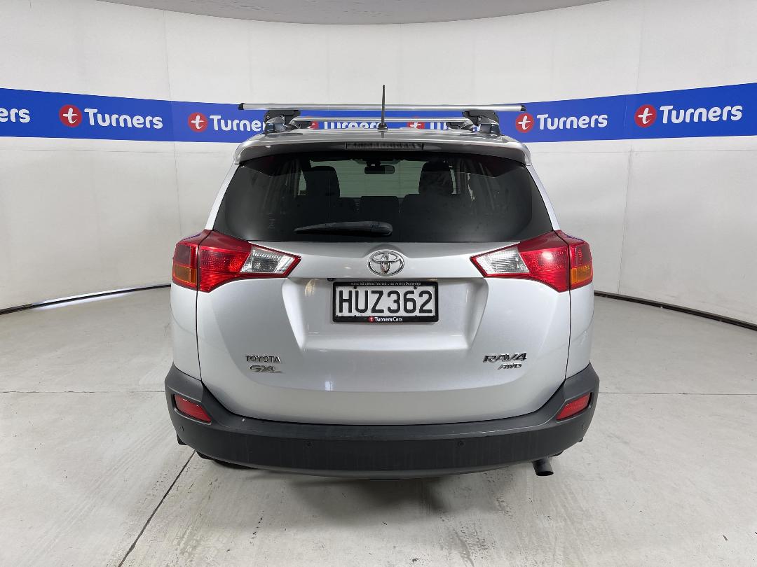 Photo '6' of Toyota Rav4