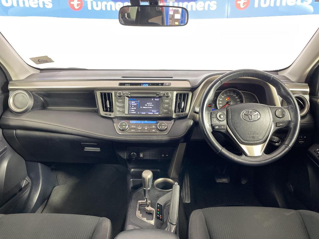 Photo '17' of Toyota Rav4 Photo '17' of Toyota Rav4