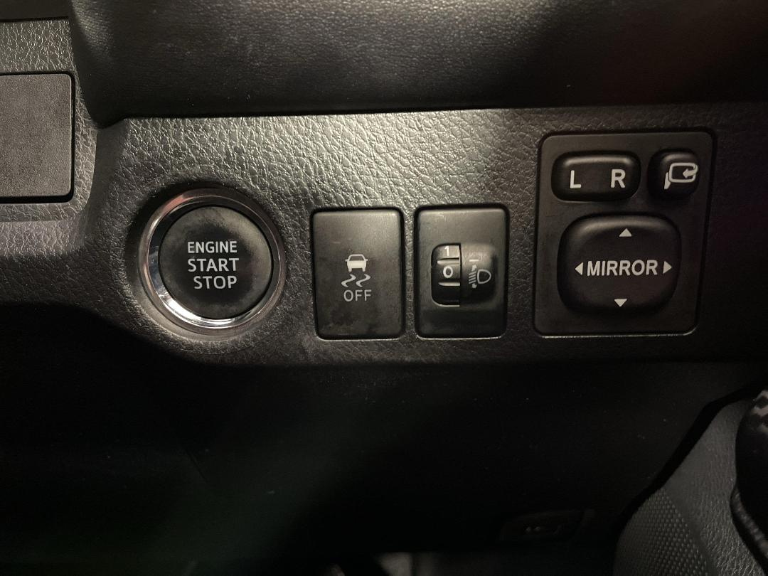 Photo '28' of Toyota Rav4 Photo '28' of Toyota Rav4