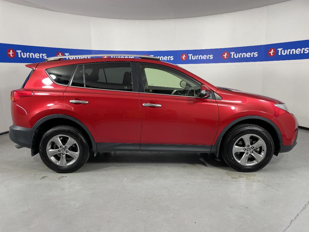 Photo '29' of Toyota Rav4 Photo '29' of Toyota Rav4