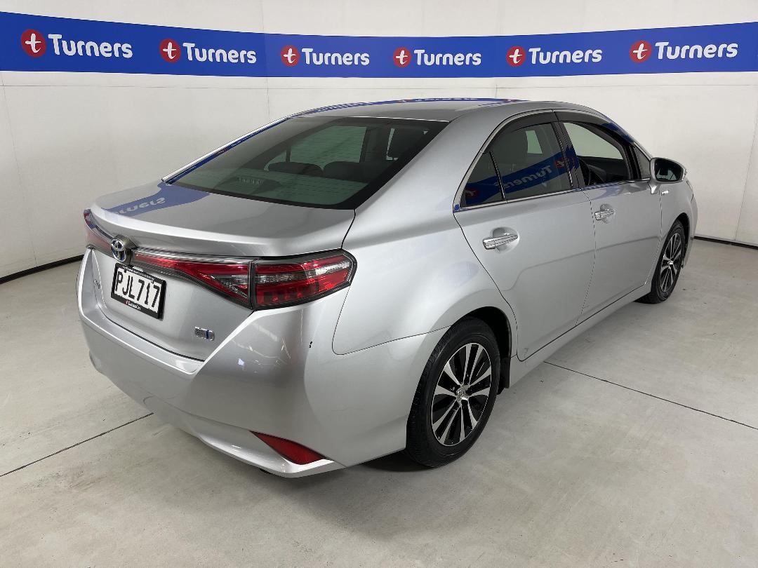 Photo '7' of Toyota SAI Photo '7' of Toyota SAI