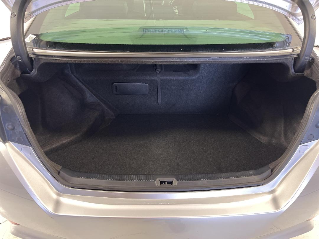 Photo '14' of Toyota SAI