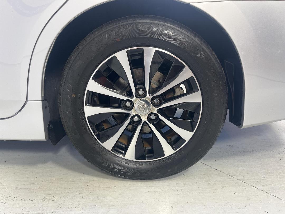 Photo '11' of Toyota SAI