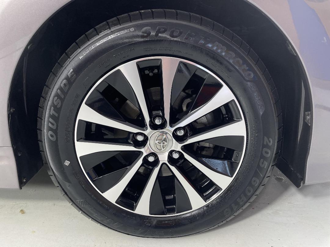 Photo '9' of Toyota SAI