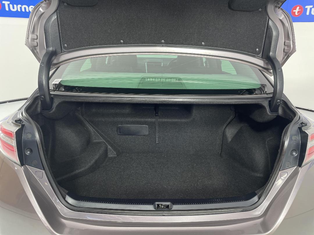 Photo '14' of Toyota SAI