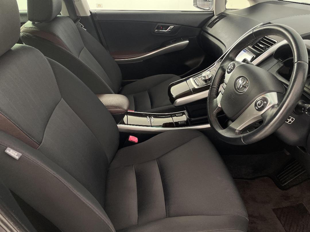 Photo '16' of Toyota SAI