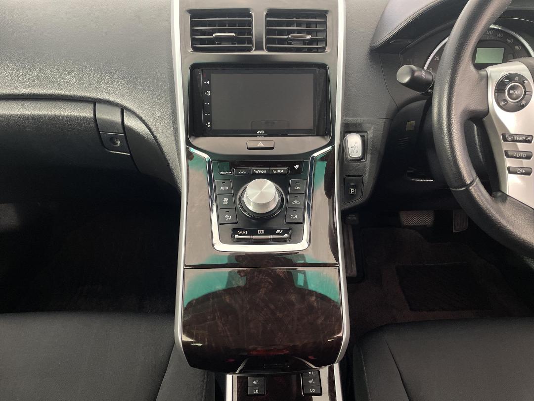 Photo '18' of Toyota SAI