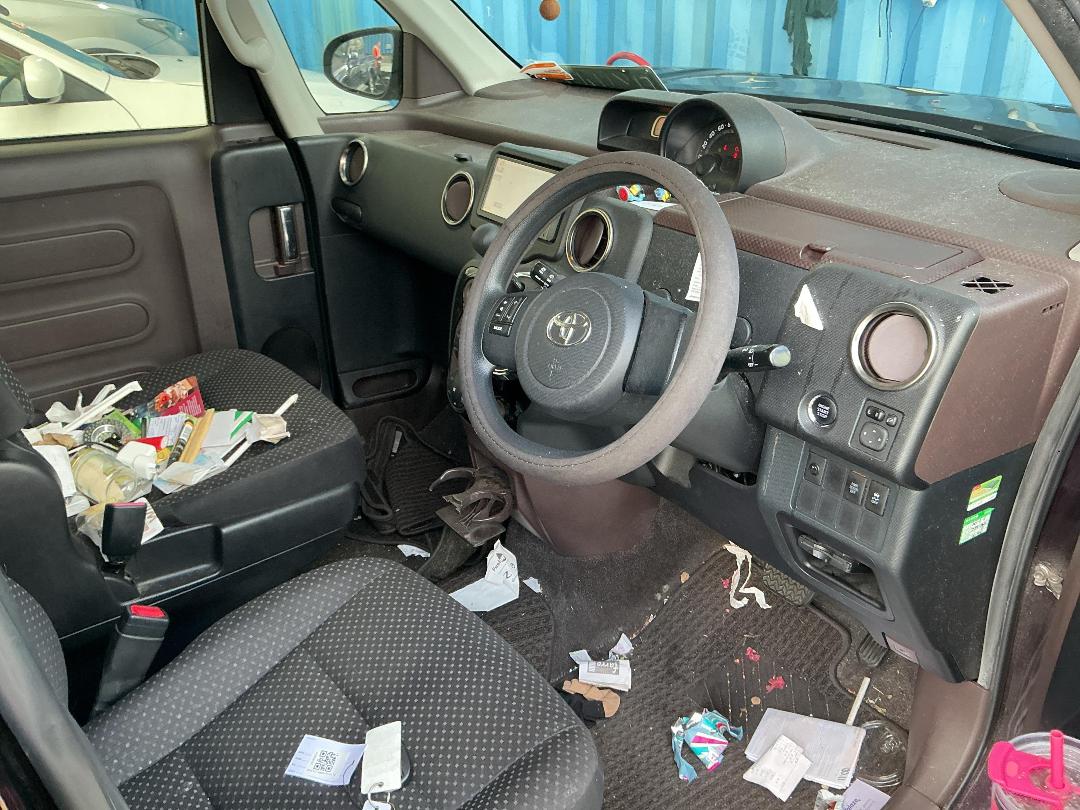 Photo '6' of Toyota Spade Photo '6' of Toyota Spade