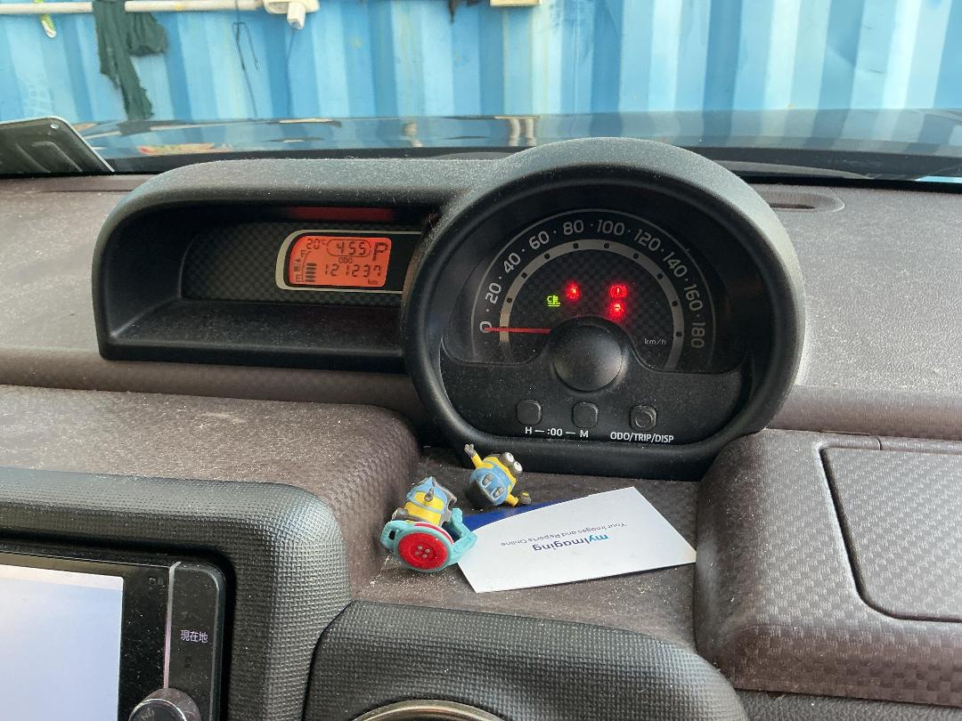 Photo '7' of Toyota Spade Photo '7' of Toyota Spade