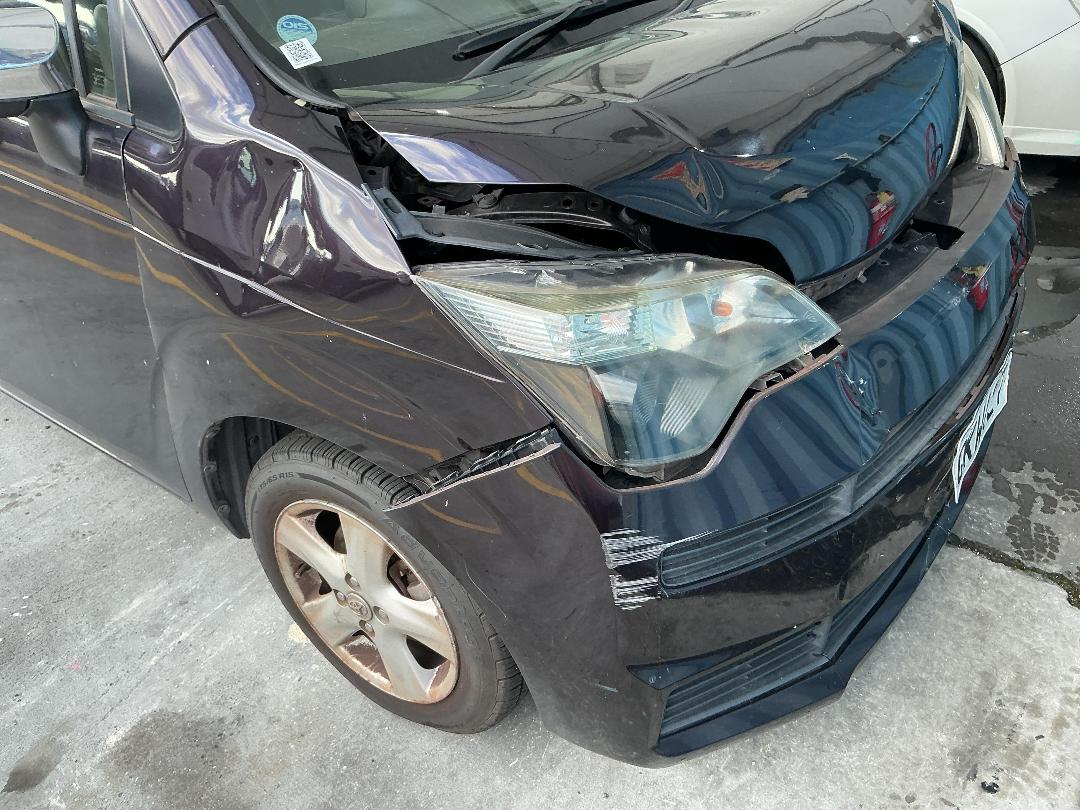 Photo '15' of Toyota Spade Photo '15' of Toyota Spade