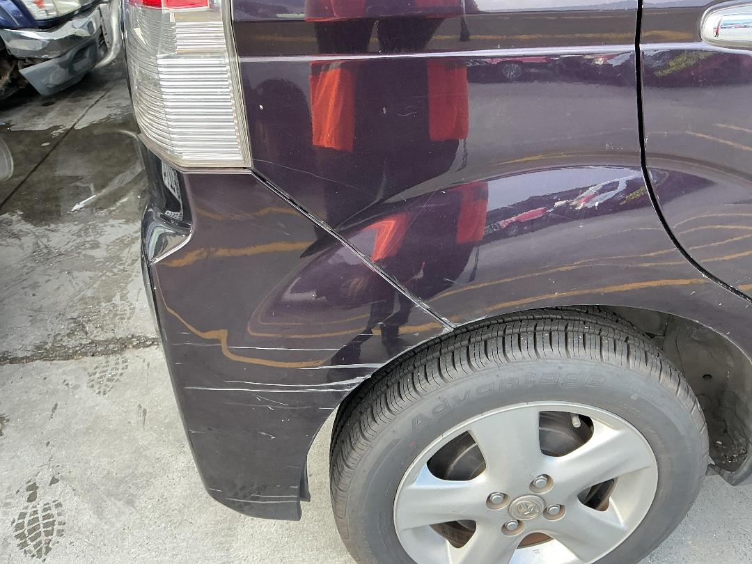 Photo '24' of Toyota Spade Photo '24' of Toyota Spade