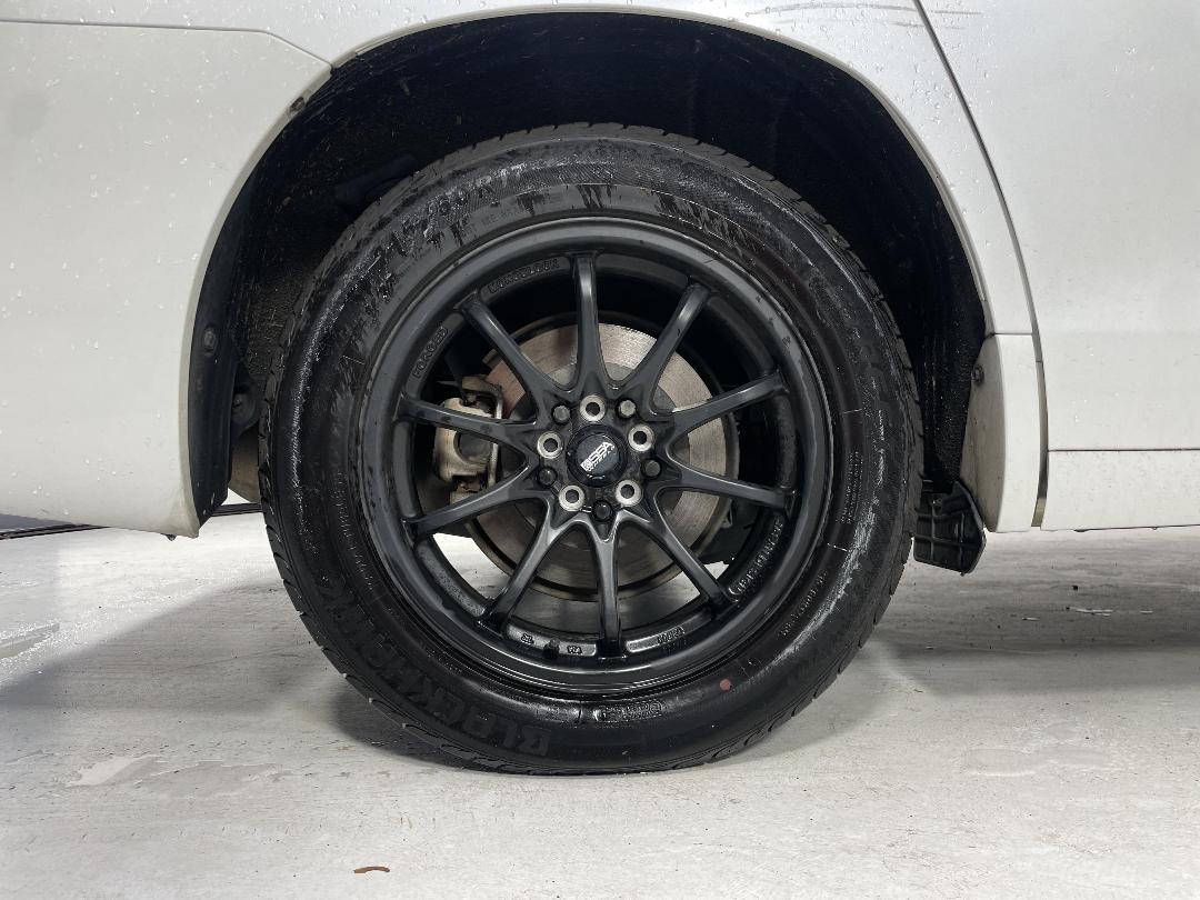 Photo '8' of Toyota Vellfire Photo '8' of Toyota Vellfire