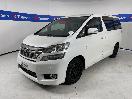 Thumbnail '4' of Toyota Vellfire