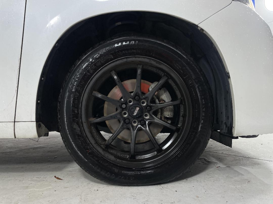 Photo '2' of Toyota Vellfire Photo '2' of Toyota Vellfire