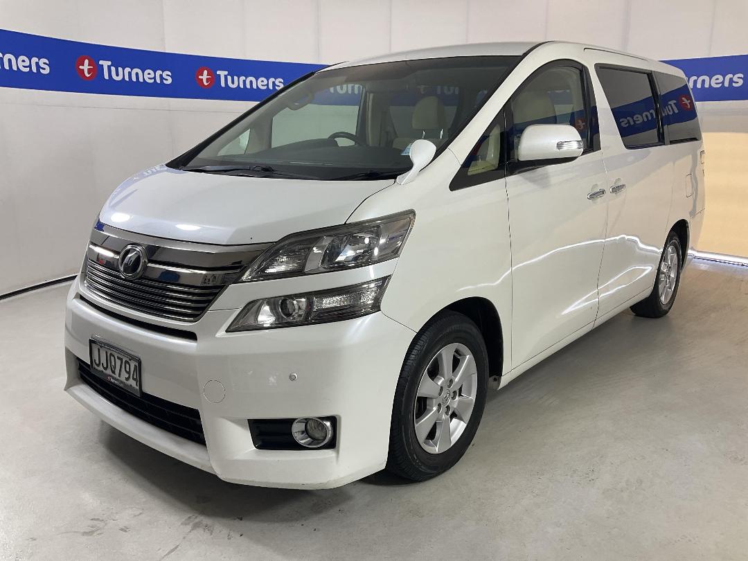 Photo '4' of Toyota Vellfire