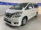 Thumbnail '4' of Toyota Vellfire