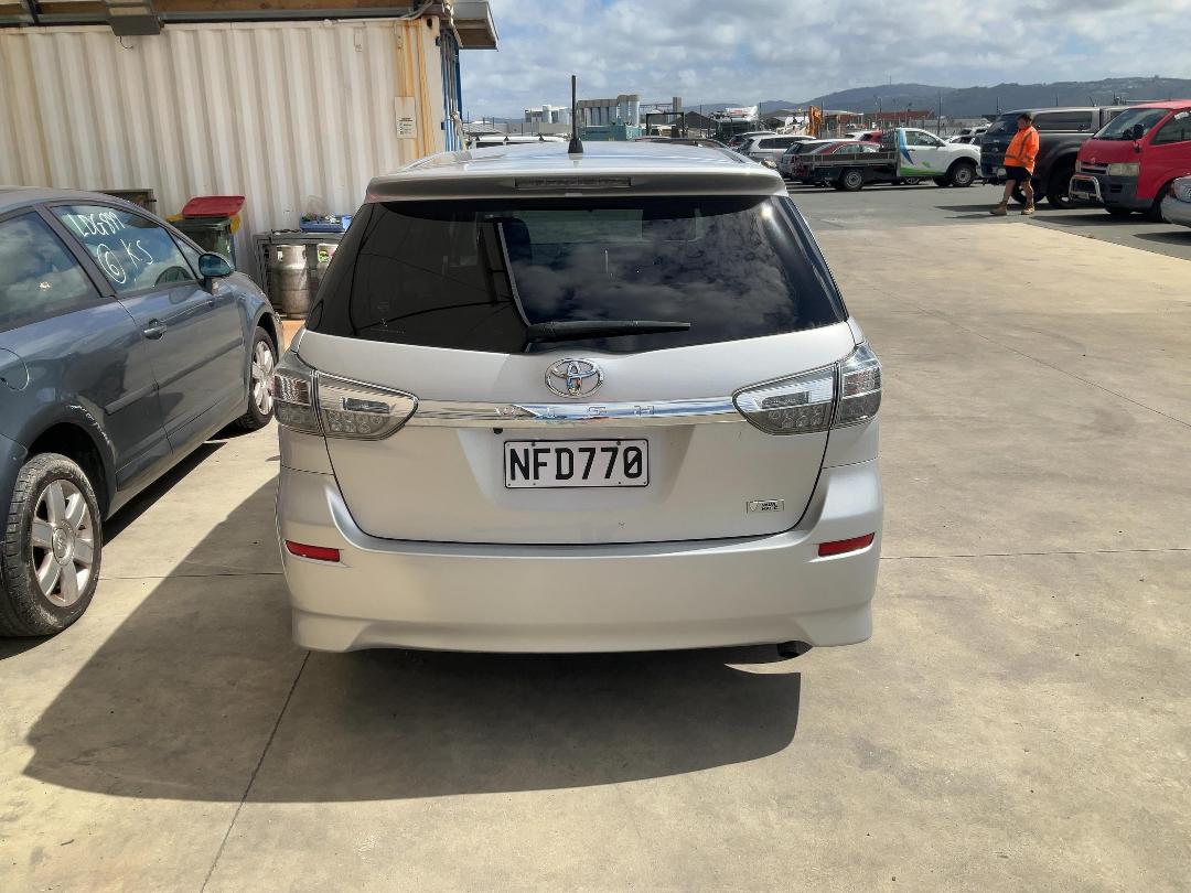 Photo '5' of Toyota Wish